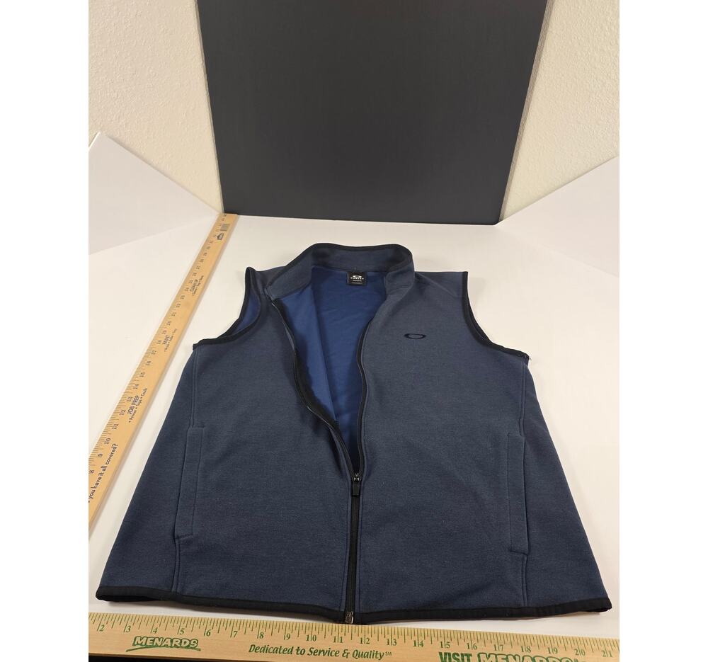 Oakley Men’s Large Blue Full Zip Vest Regular Fit Golf Casual Sleeveless Jacket